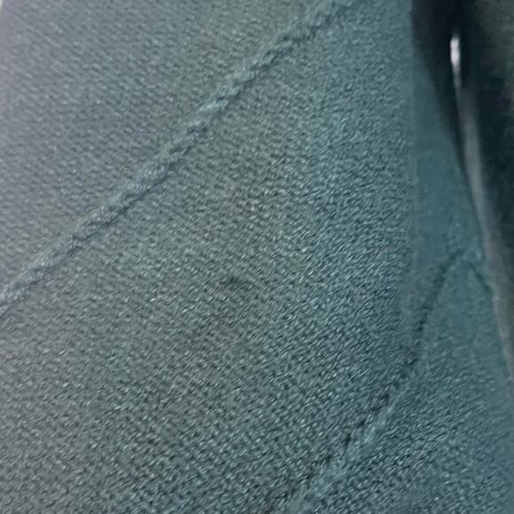 Simplee Hunter Green Pom Pom Sweater Size Medium - Picture 6 of 8